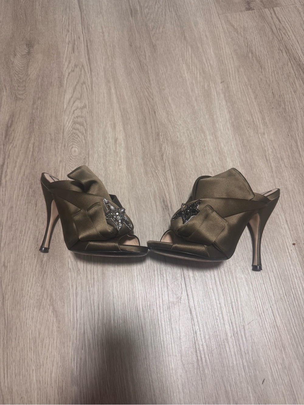 No. 21 Bronze Satin Star-Embellished Slide Heels - Picture 7 of 9